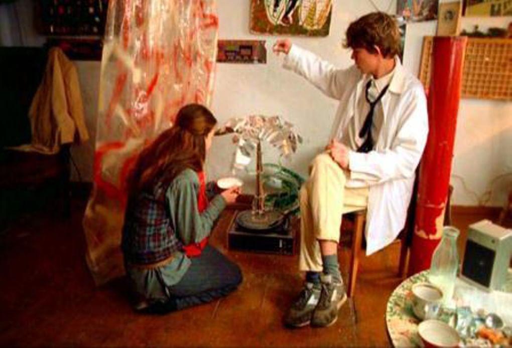 Кадр из фильма «Асса» (1988)