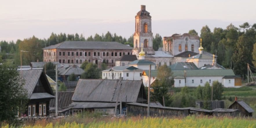 Основное изображение обзора объекта "Троицкий Белбажский женский монастырь в Ковернинском районе Нижегородской области"