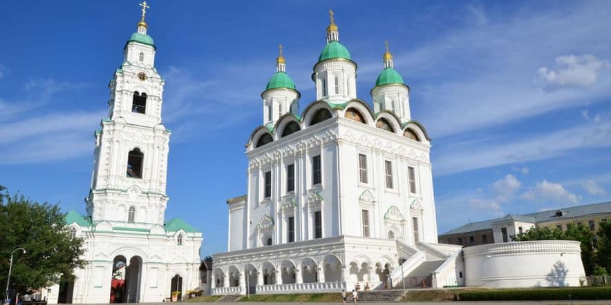 Основное изображение обзора объекта "Собор Успения Пресвятой Богородицы в Астрахани"