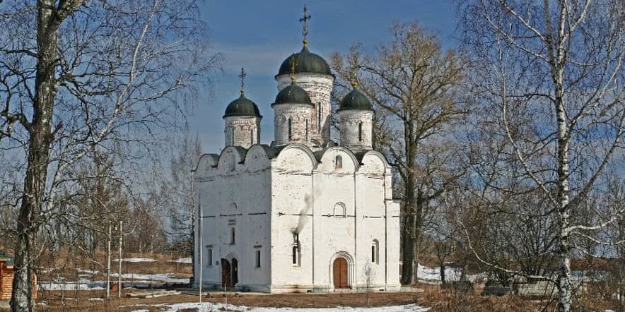 Основное изображение обзора объекта "Храм Михаила Архангела в Микулино"