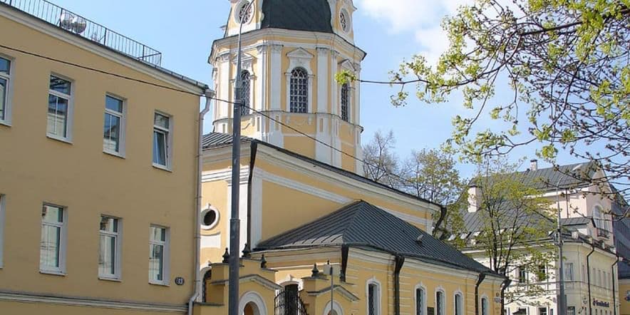 Основное изображение обзора объекта "Храм Николая Чудотворца в Звонарях в Москве"