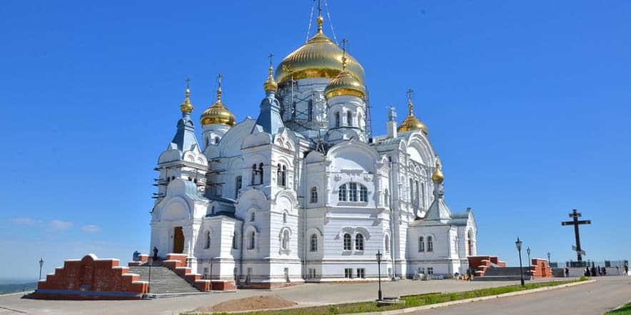 Основное изображение обзора объекта "Белогорский Николаевский мужской монастырь в Кунгурском районе Пермского края"