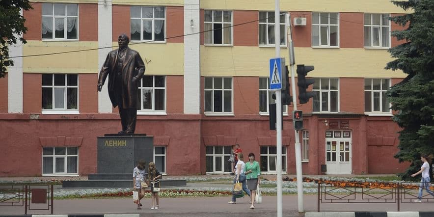 Основное изображение для учреждения Центральная городская библиотека им. А.С. Пушкина г. Клинцы