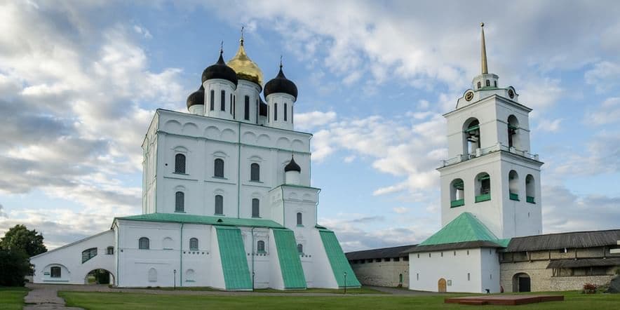 Основное изображение обзора объекта "Собор Троицы Живоначальной в Пскове"