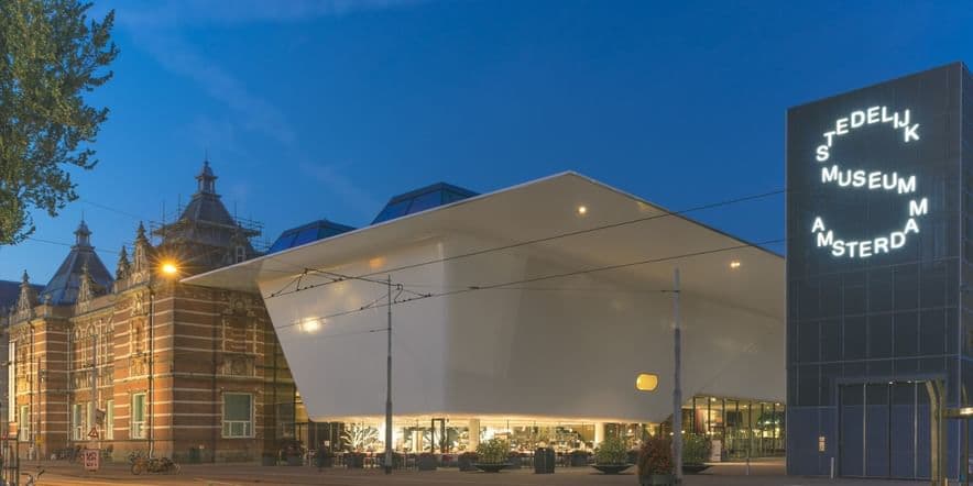 Основное изображение обзора объекта "Городской музей (Стеделейкмузеум) Амстердама"