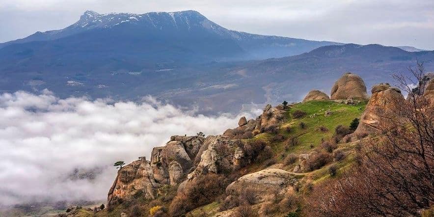 Основное изображение для события Фотовыставка «Путешествие по горному Крыму»