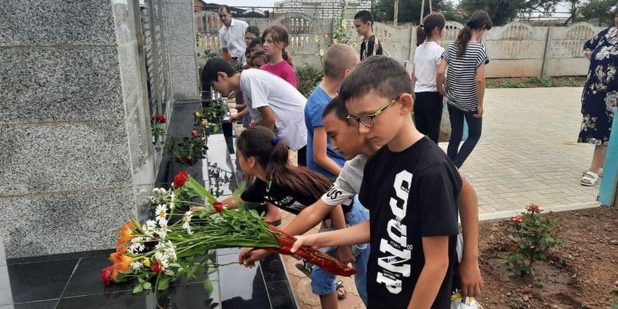 Основное изображение для события Героико–патриотический час «Тот самый первый день войны»