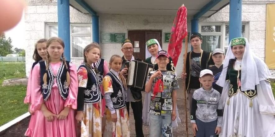 Основное изображение для события Татарский национальный праздник «Сабантуй»