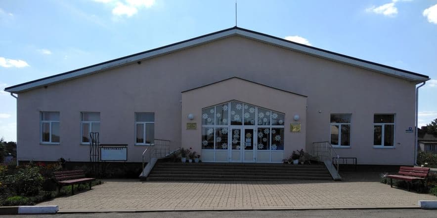 Основное изображение для учреждения Морозовский дом культуры