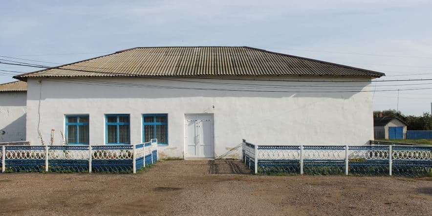 Основное изображение для учреждения Старо-Буздякский сельский дом культуры