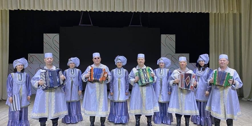 Основное изображение для события Народный ансамбль гармонистов Комеш телле гармун