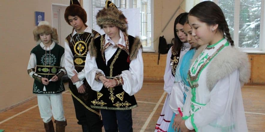 Основное изображение для события Фольклорный час «Башкирские народные игры»