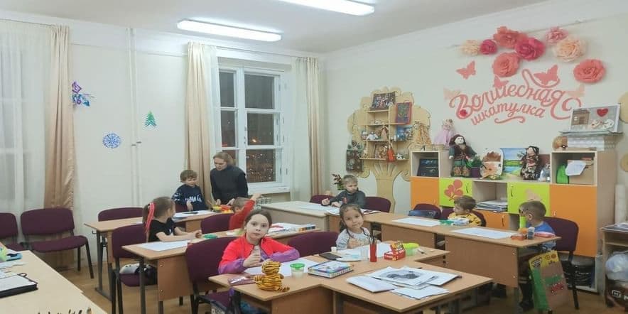Основное изображение для события Мастер-класс для воспитанников студии ДПИ ко Дню славянской письменности и культуры