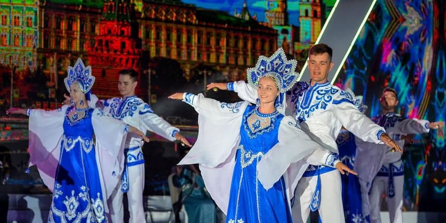 Основное изображение для события Программа «Праздничный концерт, посвященный Дню России»