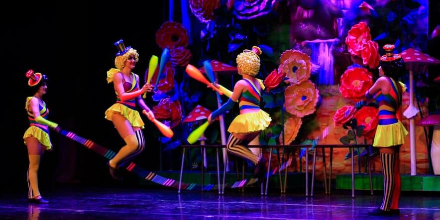 Основное изображение для события Театрализованное цирковое шоу «Волшебник изумрудного города»