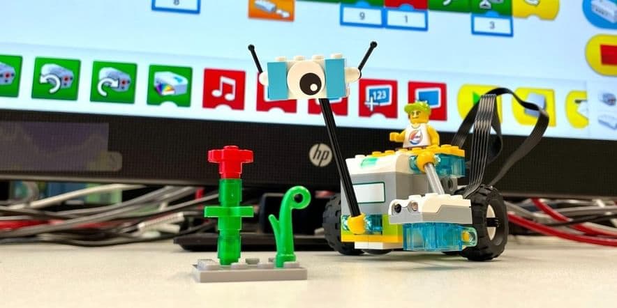Основное изображение для события Мастер-класс «Основы робототехники с LEGO»