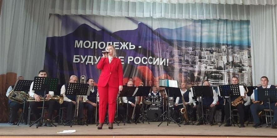 Основное изображение для события Концерт «Крым, ты частица России!»
