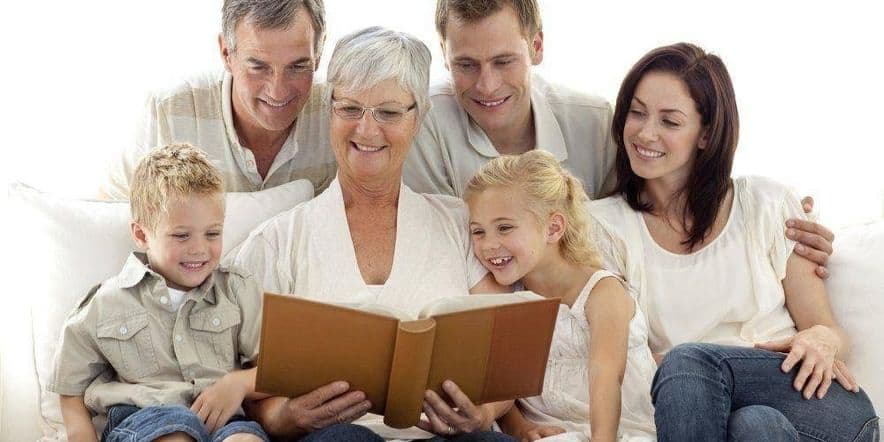 Основное изображение для события Игра «Моя семья — читающая»