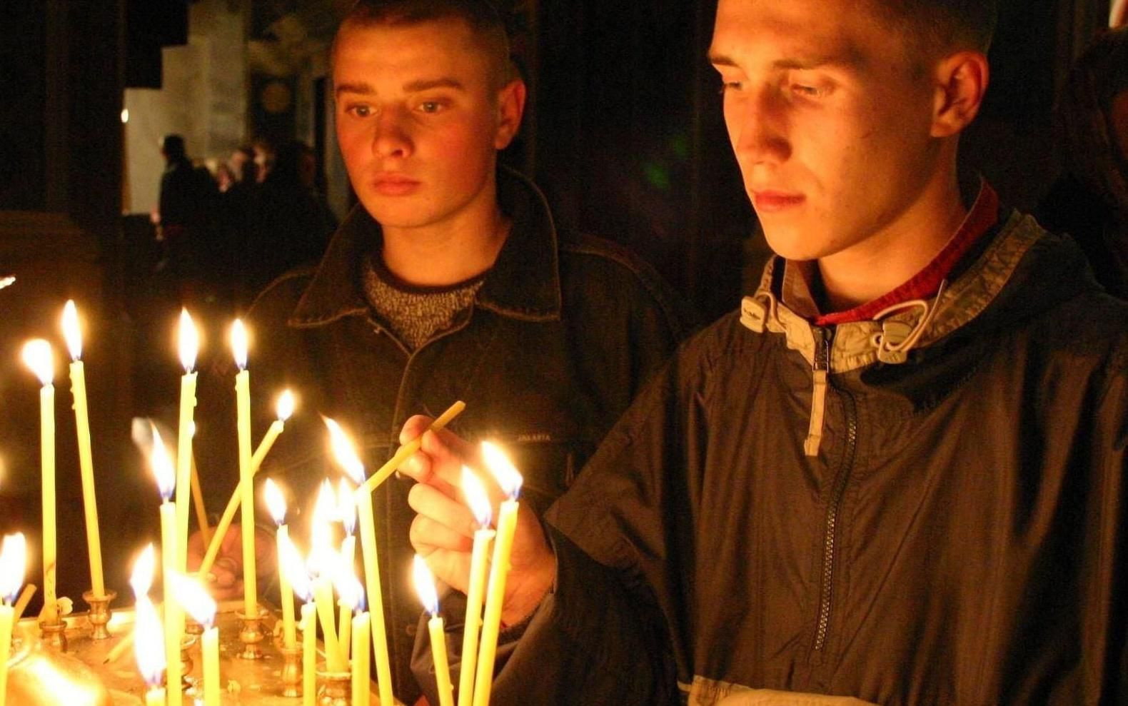 Приход формирование. Живая Церковь чем занималась.